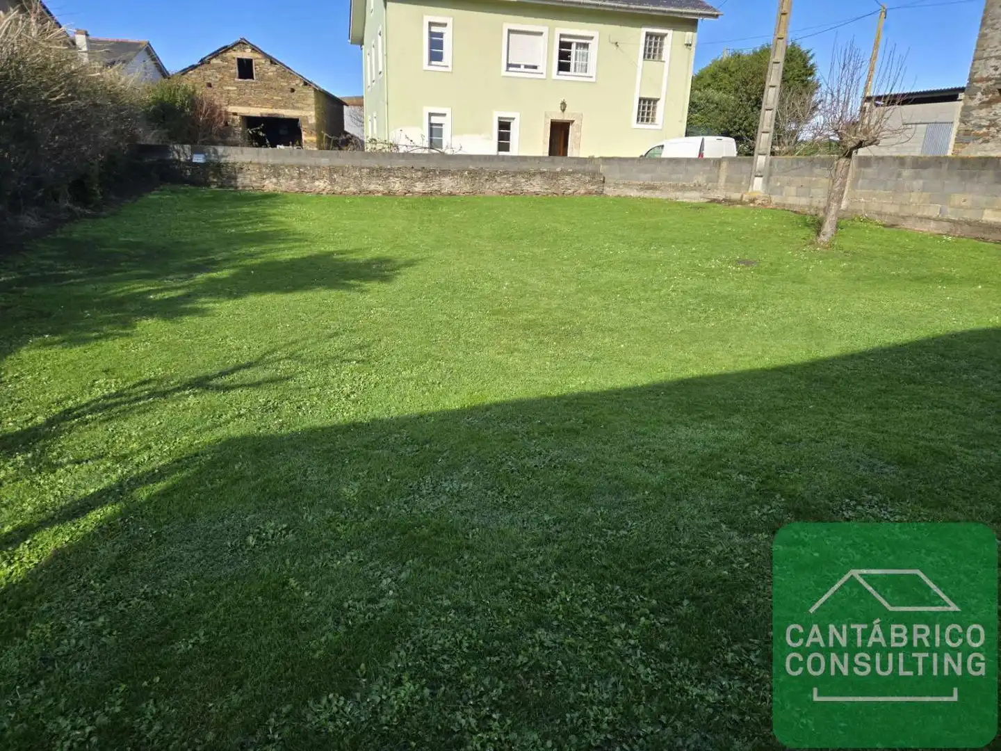 Houses for sale in Navia  with Heating, Storage room and Furnished