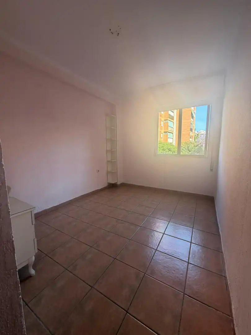 Habitación de Piso en venta en Torremolinos con Aire acondicionado y Terraza