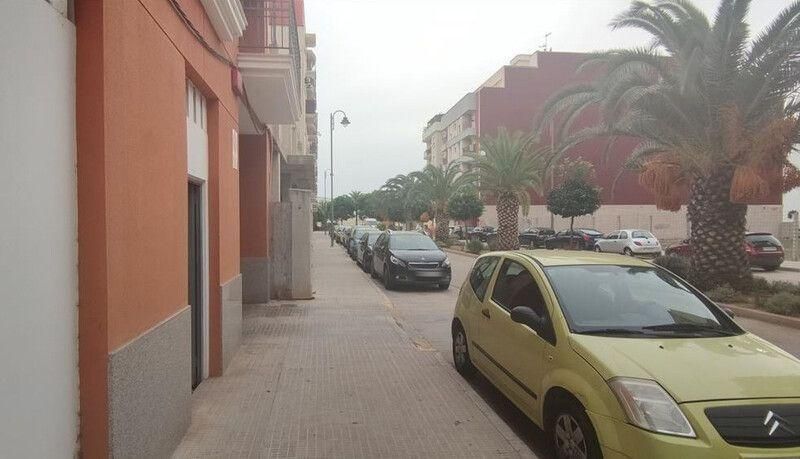 Parkplatz von Geschaftsraum zum verkauf in Carcaixent