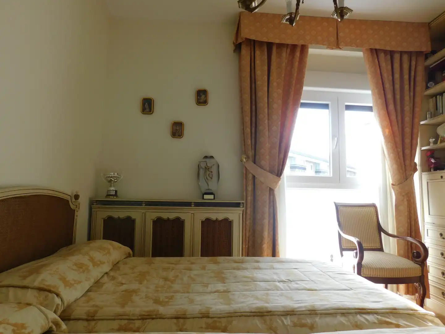 Piso con ascensor en venta en Calle del Monasterio de Urdax 17, imagen 16