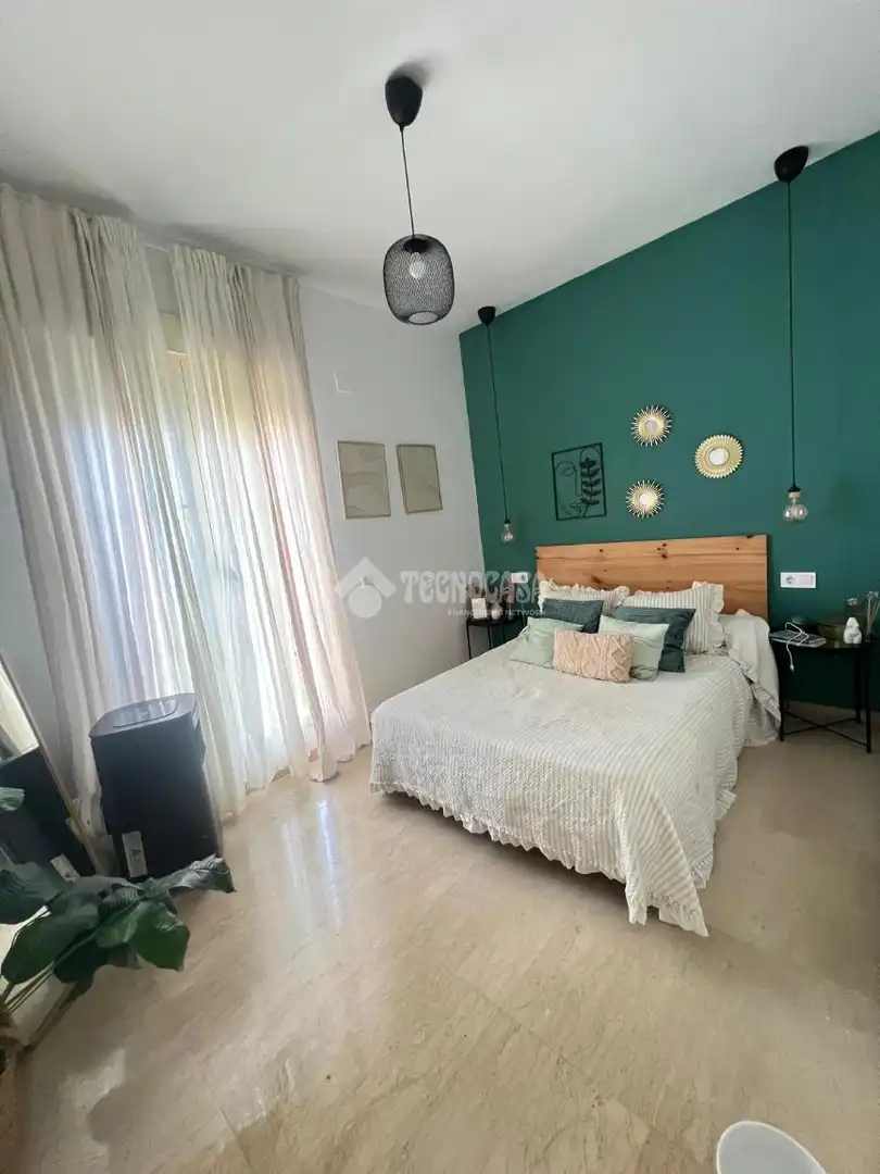 Habitación de Ático en venta en Dos Hermanas