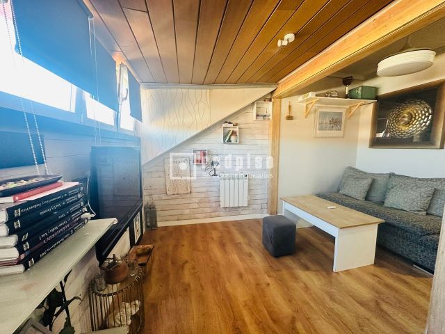 Living room of Attic for sale in Ciempozuelos  with Air Conditioner, Heating and Private garden