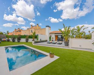 Piscina de Casa adosada en venda en Santa Margalida amb Aire condicionat, Jardí privat i Terrassa