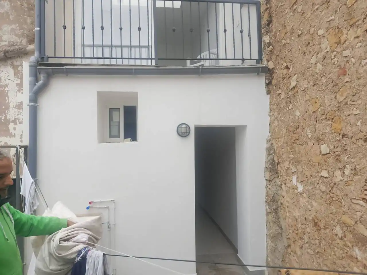 Vista exterior de Casa adosada en venta en Ador con Calefacción, Terraza y Amueblado