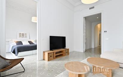 Living room of Flat to rent in  Barcelona Capital  with Air Conditioner, Heating and Terrace