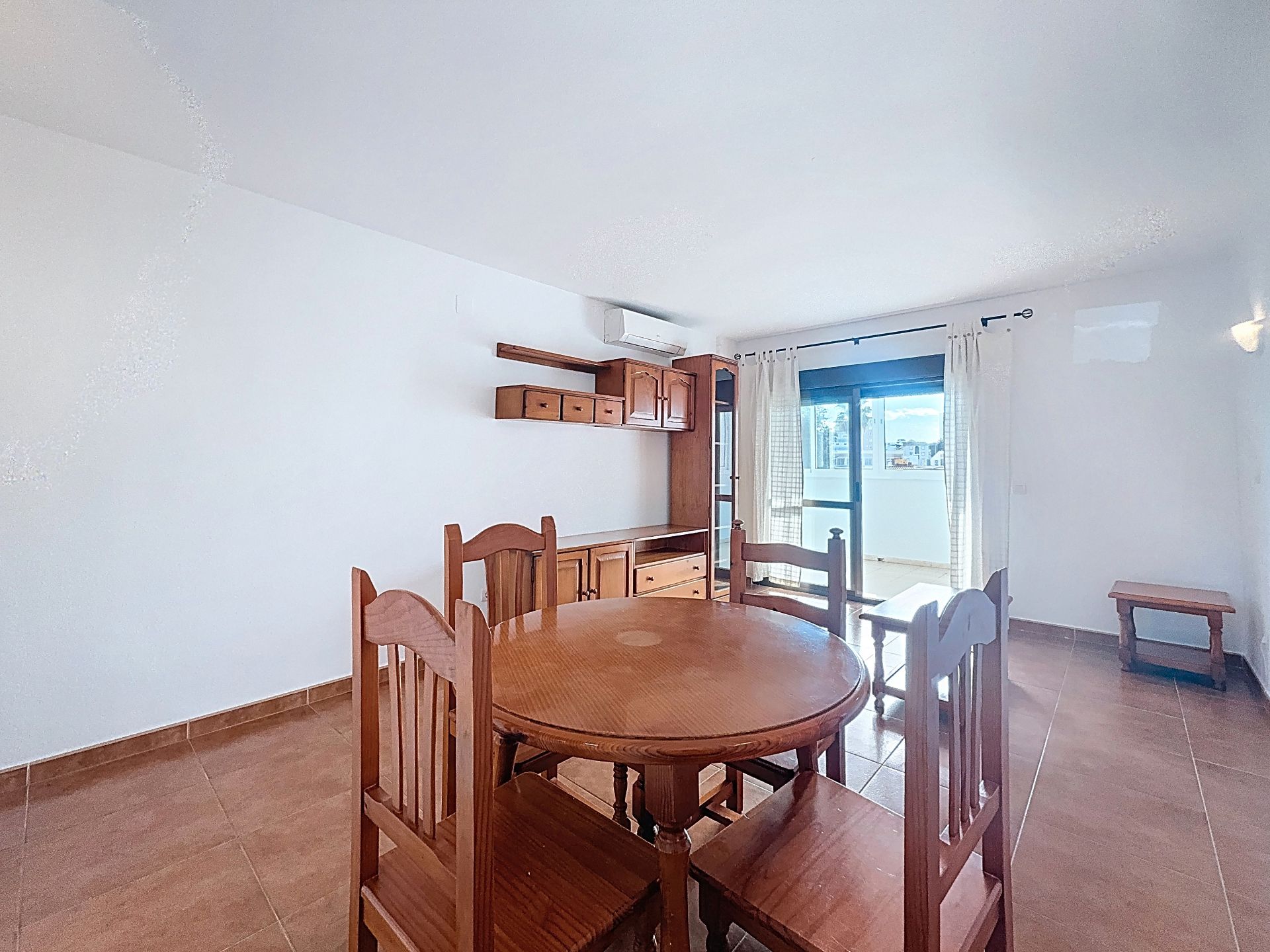 Apartament de lloguer a Calle Eurosol, La Carihuela - Los Nidos
