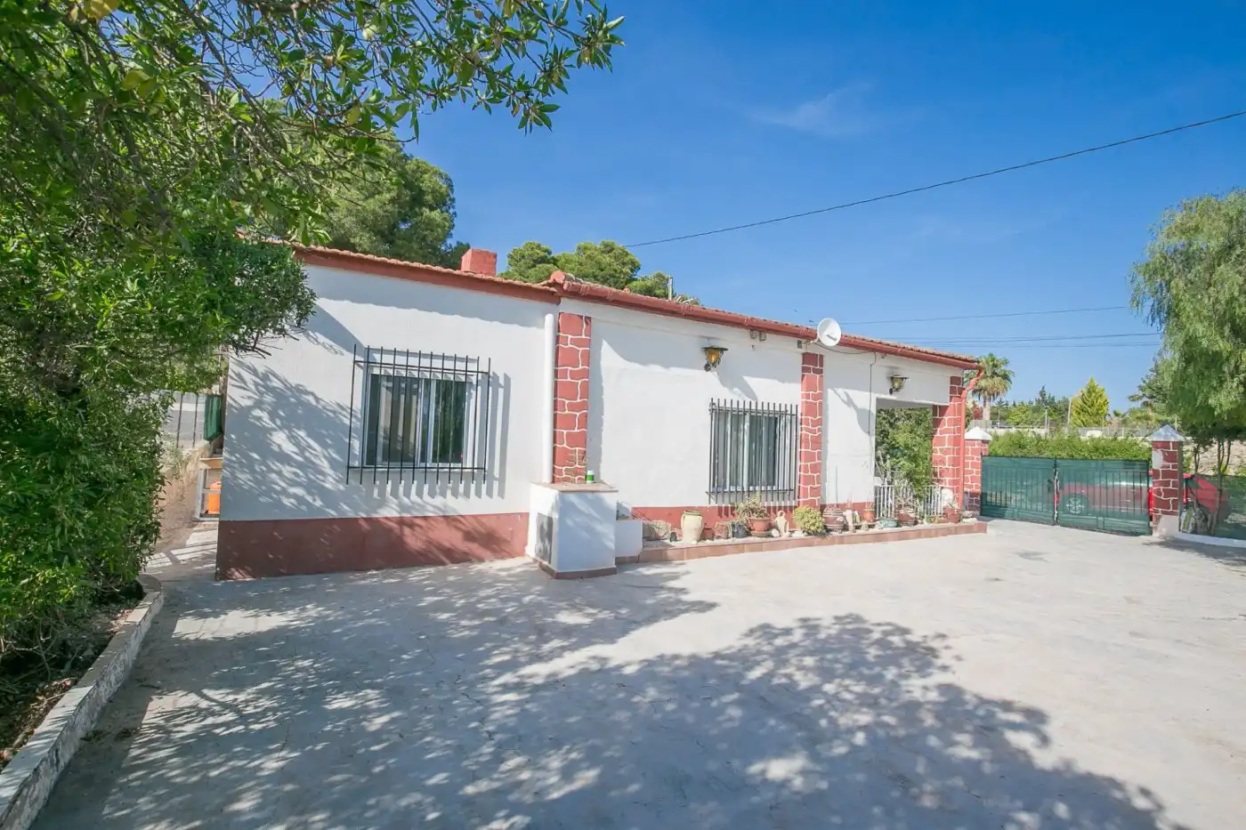 Casa con piscina en alquiler en Aspe Centro, imagen 4