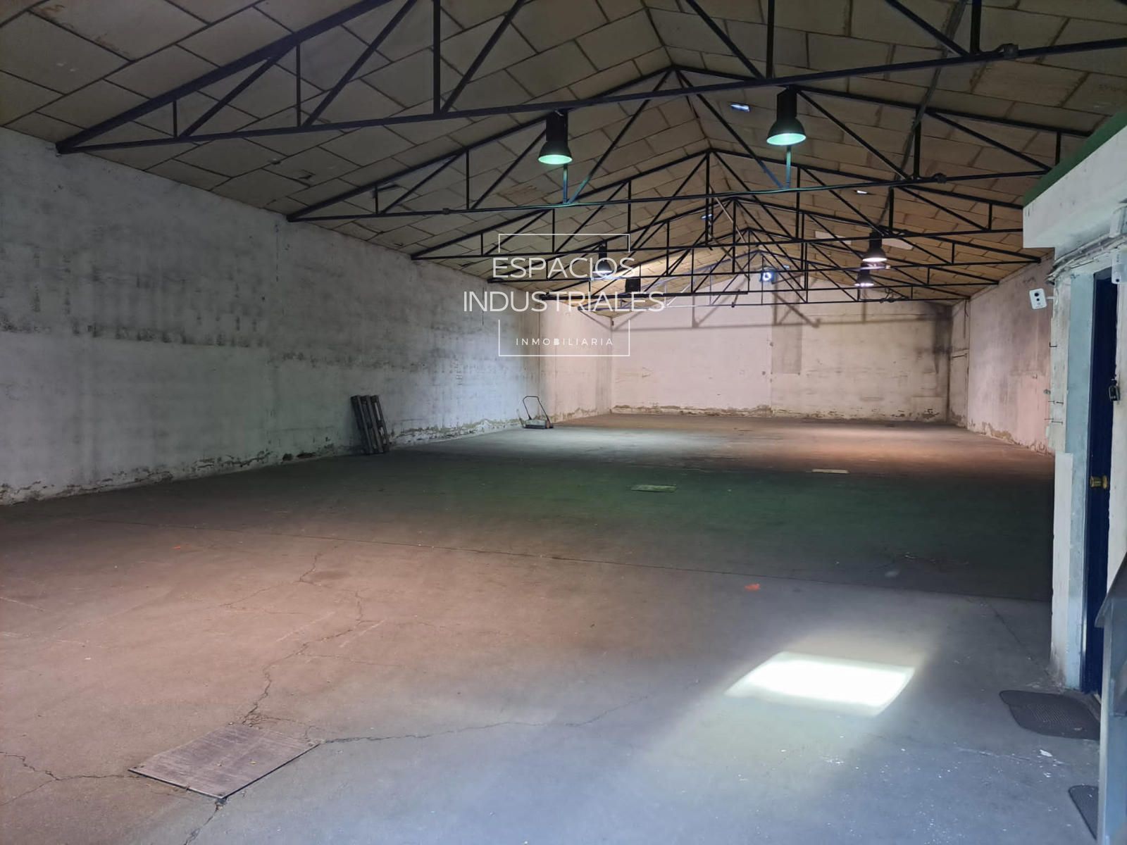 Industrial buildings for sale in Colmenar de Oreja