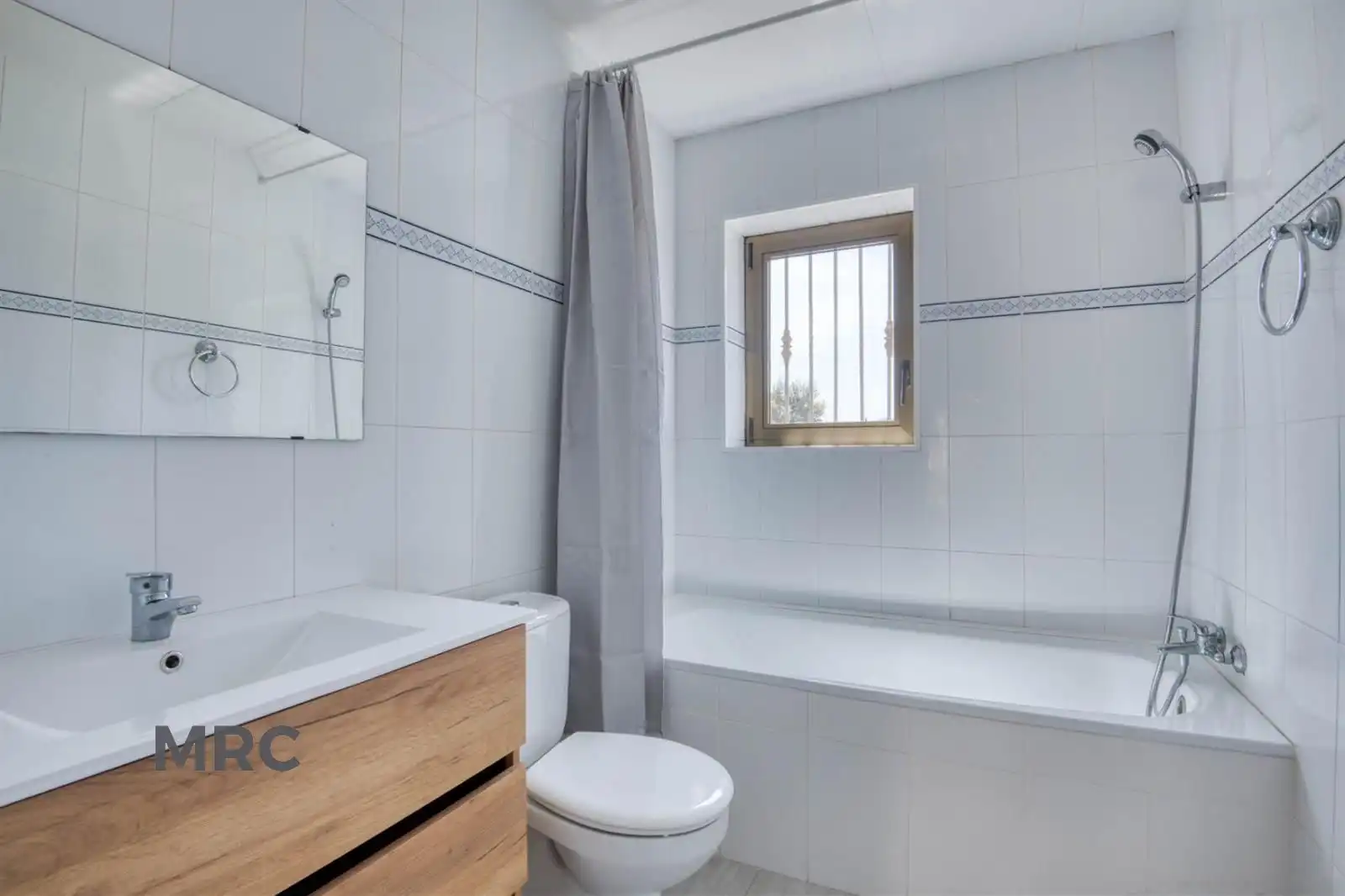 Baño de Casa o chalet en venta en Santa Cristina d'Aro con Calefacción, Terraza y Trastero