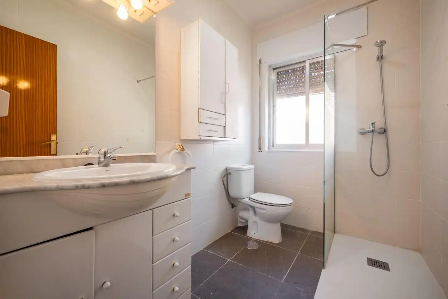 Bathroom of Flat for sale in Santo Tomás