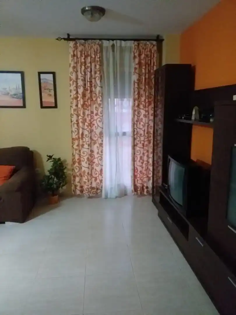 Wohnzimmer von Wohnung zur Miete in Badajoz Capital mit Klimaanlage