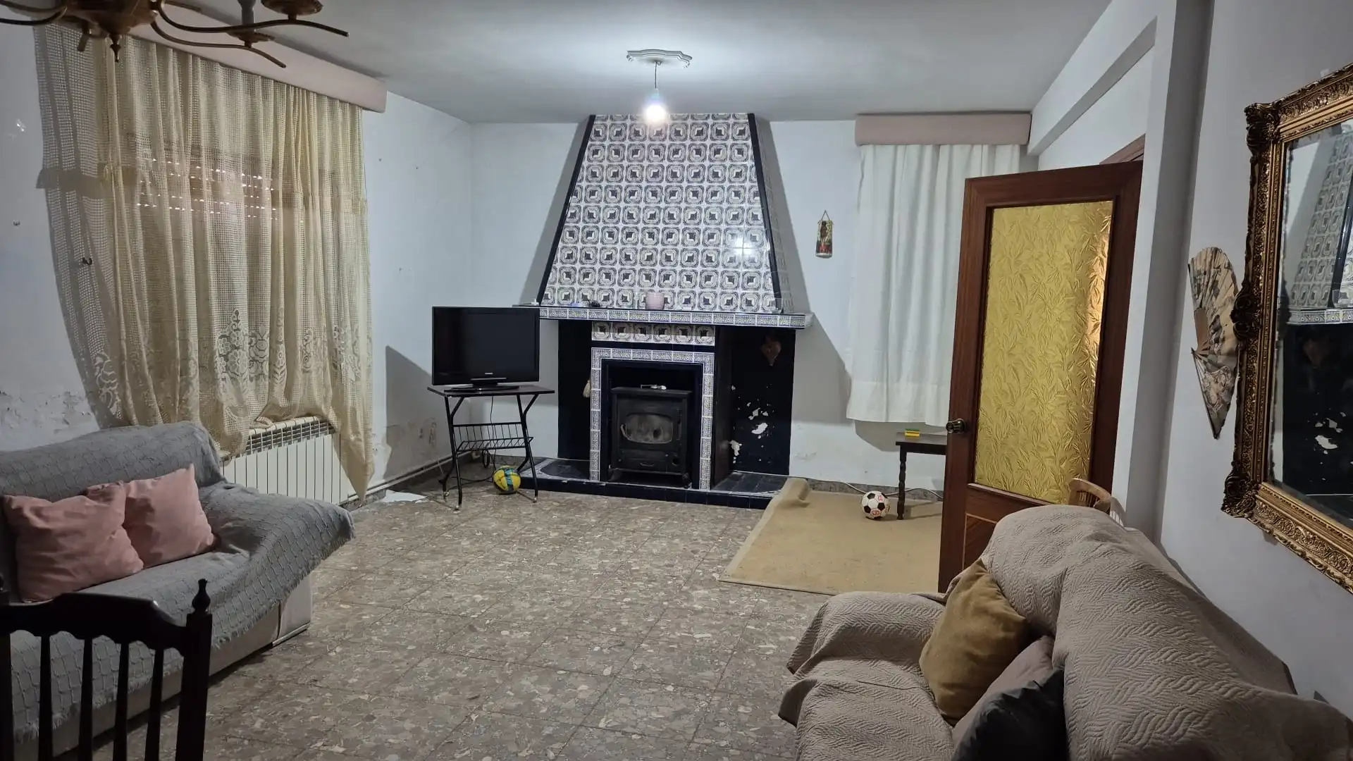 Living room of Houses for sale in Malpica de Tajo  with Heating