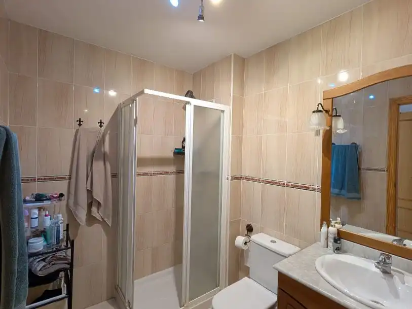Baño de Piso en venta en Almenara con Aire acondicionado, Terraza y Balcón