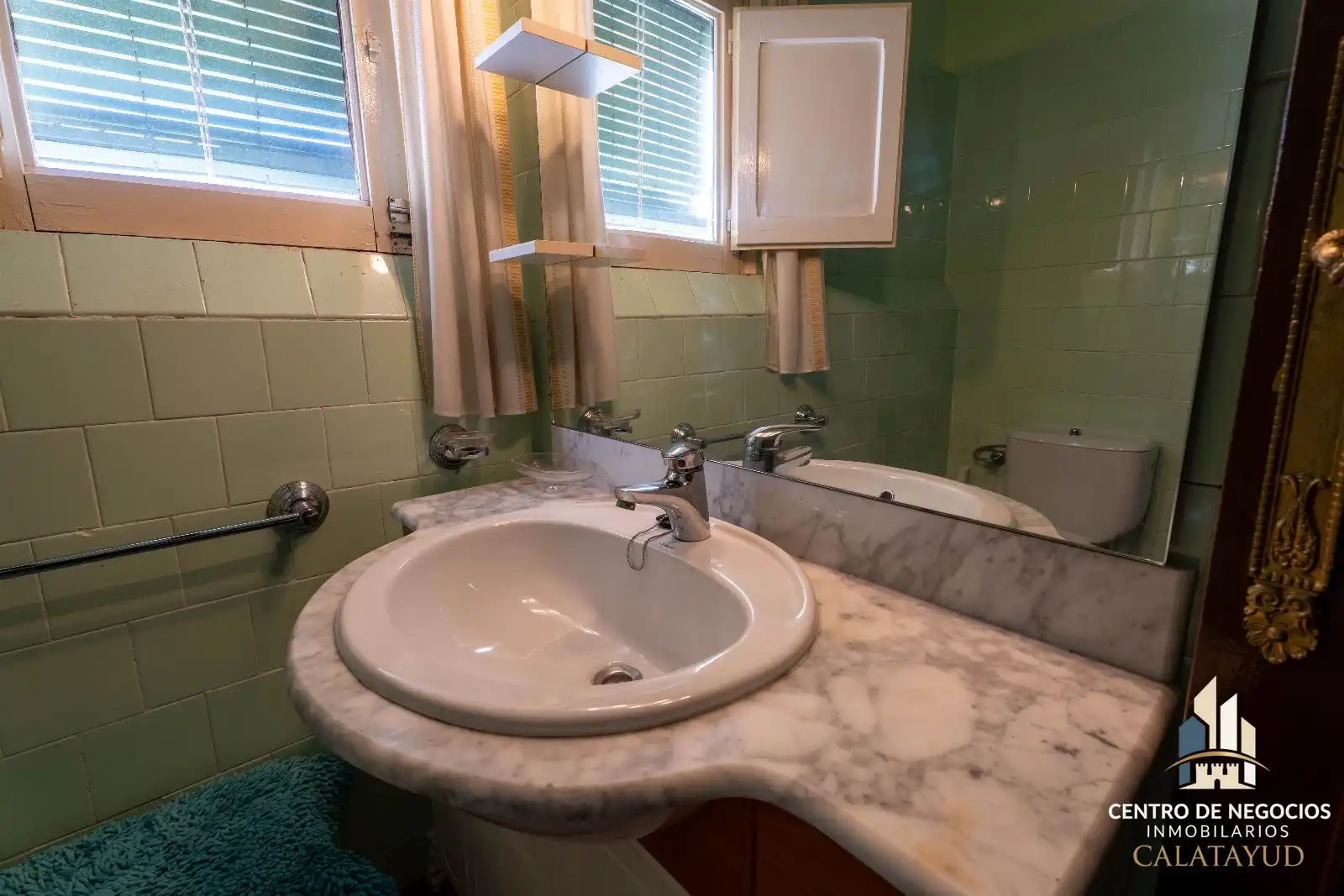 Baño de Casa o chalet en venta en Munébrega con Jardín privado, Terraza y Amueblado