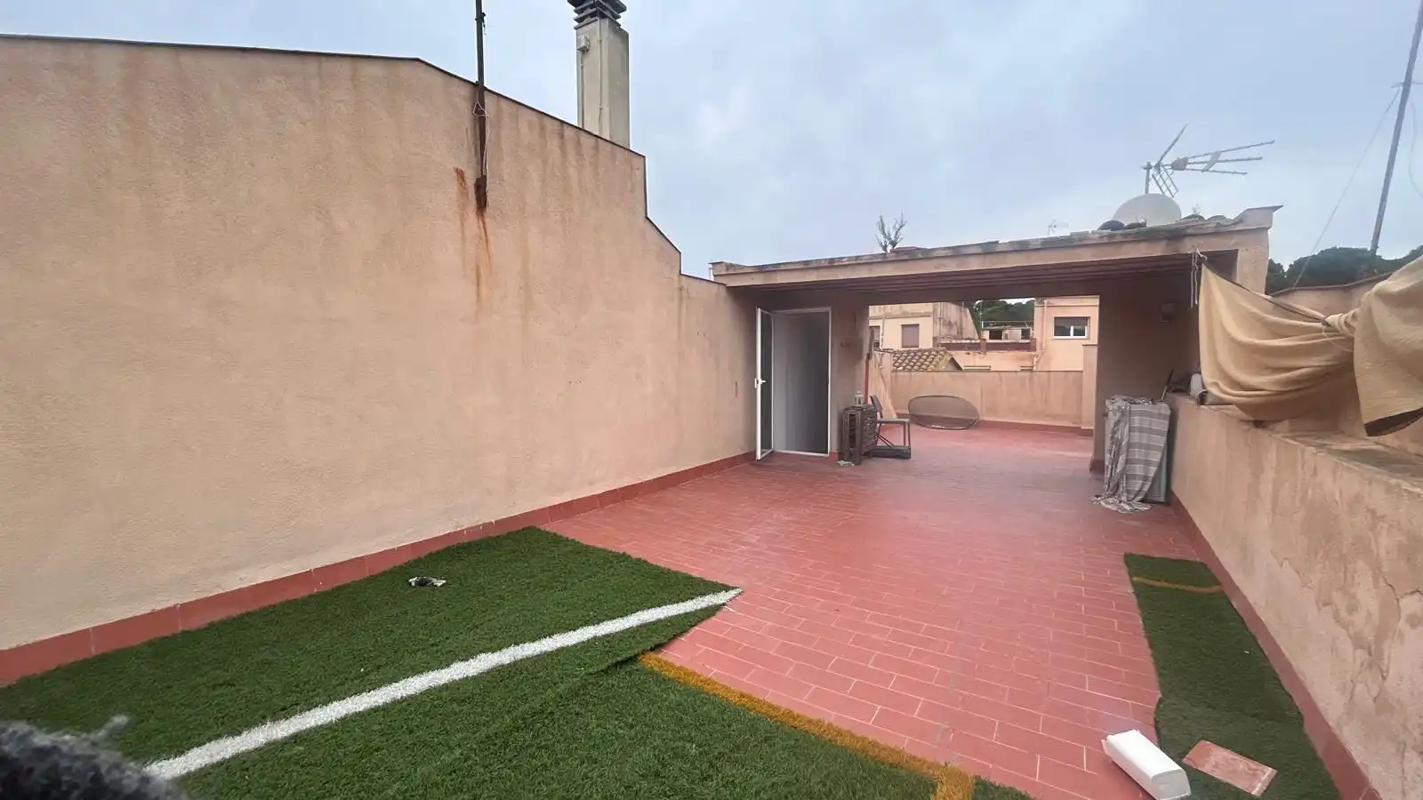 Terrassa de Casa o xalet en venda en Santa Coloma de Cervelló amb Terrassa i Balcó