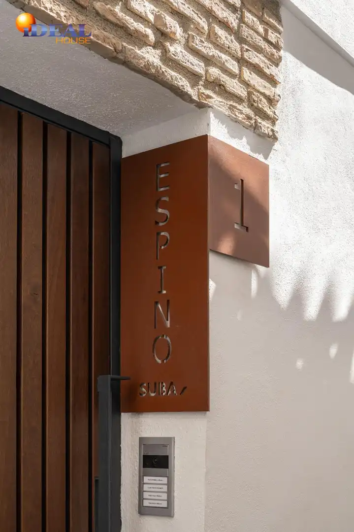 Exterior view of Flat for sale in Granada  with Air Conditioner