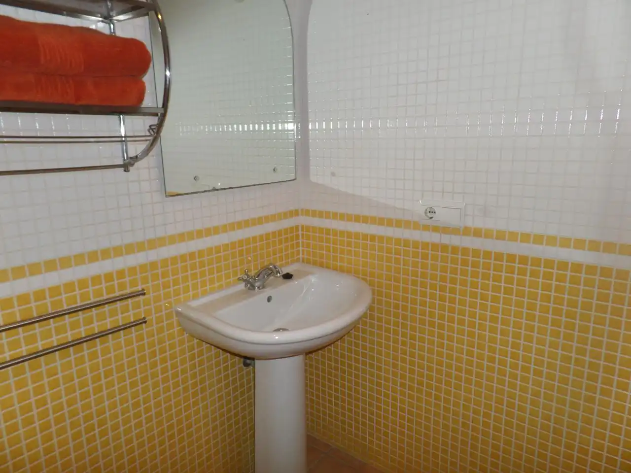 Badezimmer von Maisonette zur Miete in Vera mit Klimaanlage, Heizung und Privatgarten