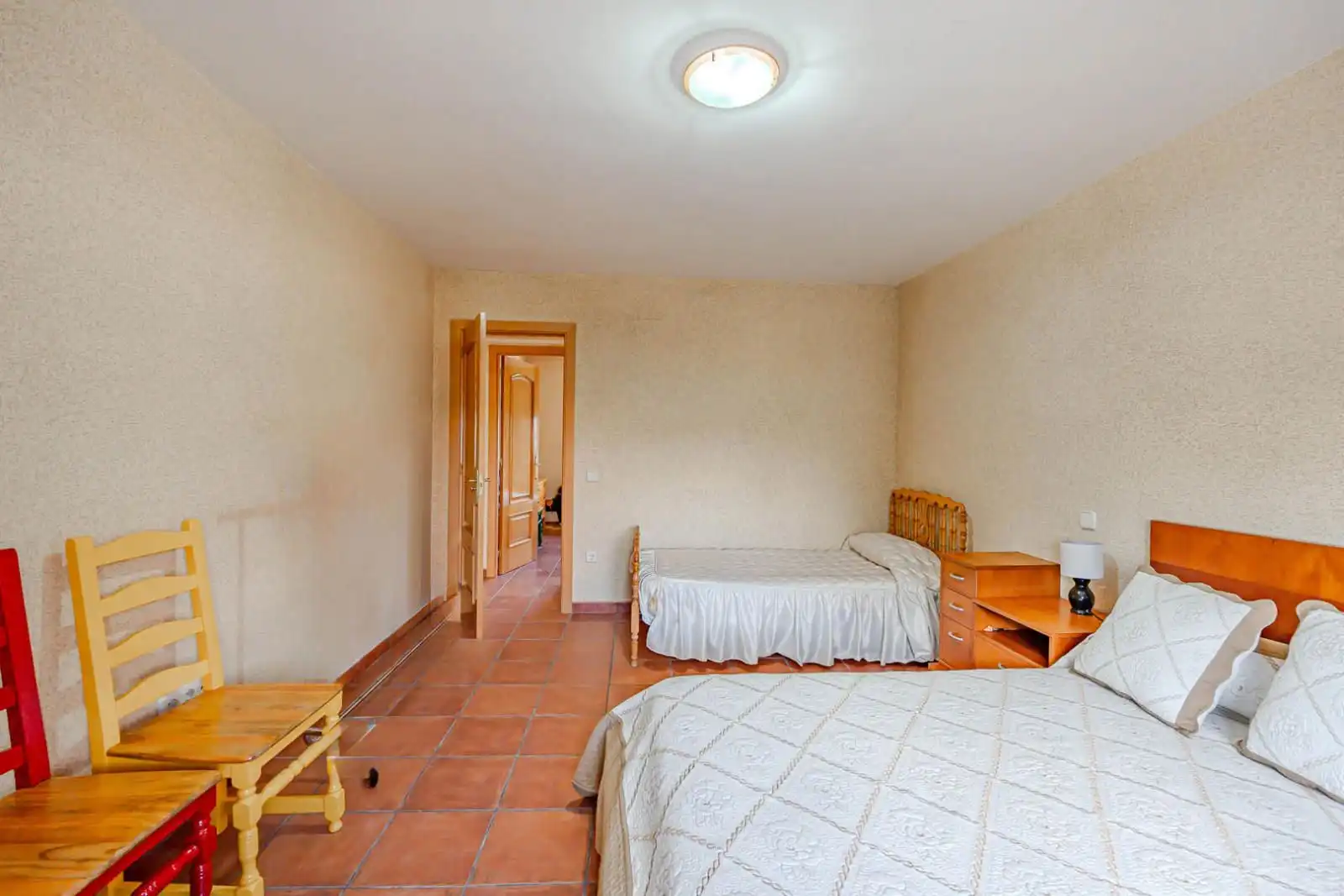 Grundstücke zum Verkauf in Olivares, Batres