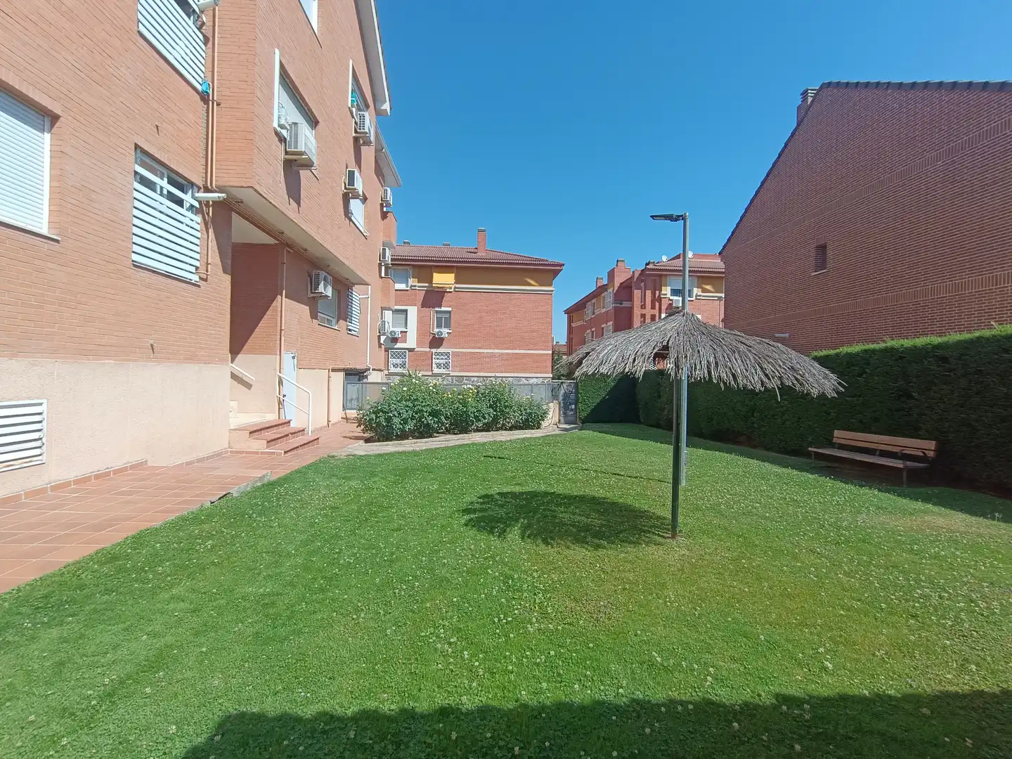 Parking de Piso de alquiler en Villanueva del Pardillo con Aire acondicionado, Calefacción y Parquet