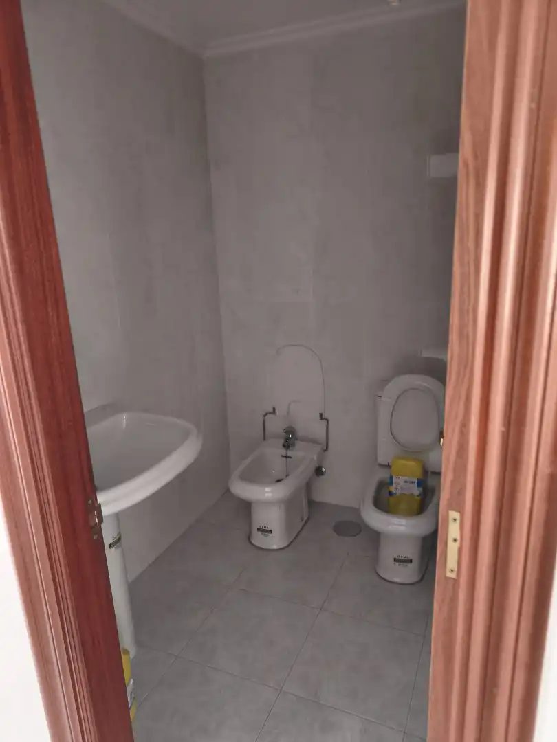 Baño de Piso en venta en Carballo con Calefacción, Trastero y Balcón