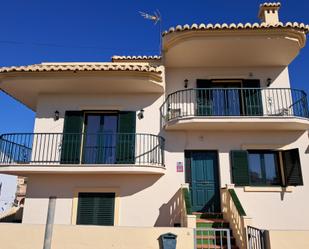 Vista exterior de Casa adosada en venda en Torrox amb Calefacció, Jardí privat i Terrassa