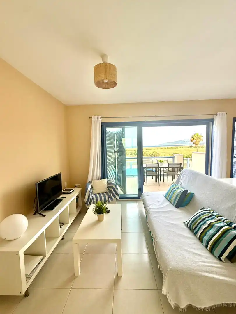 Penthouse with terrace for sale in Tarifa ciudad, imagen 3