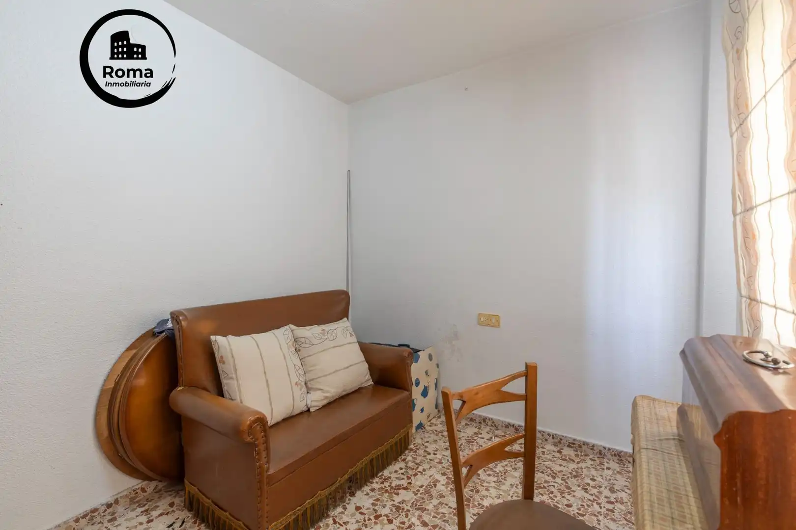 Habitación de Casa adosada en venta en Maracena con Aire acondicionado, Calefacción y Terraza
