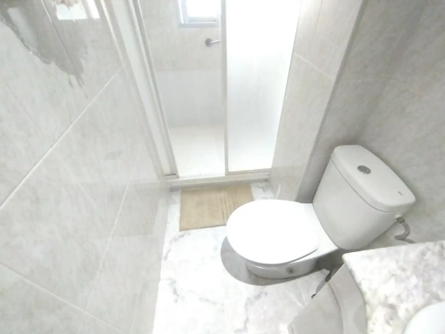 Badezimmer von Wohnung zum Verkauf in Zaragoza mit Heizung, Terrasse und Möbliert
