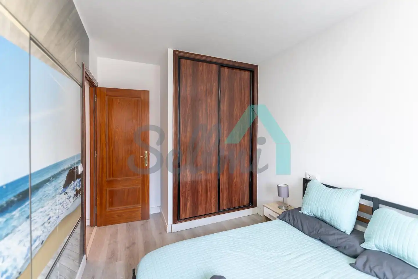 Bedroom of Flat for share in Oviedo   with Heating, Furnished and Internet