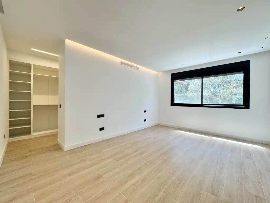 Houses for sale in Ciudalcampo