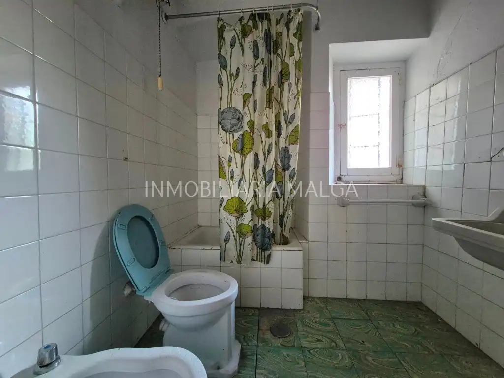 Bany de Casa o xalet en venda en Colunga amb Jardí privat