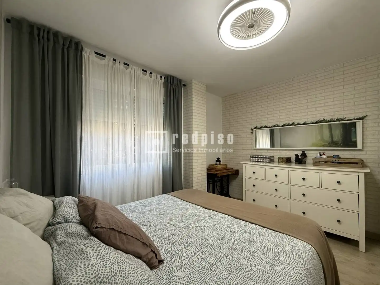 Bedroom of Flat for sale in Málaga