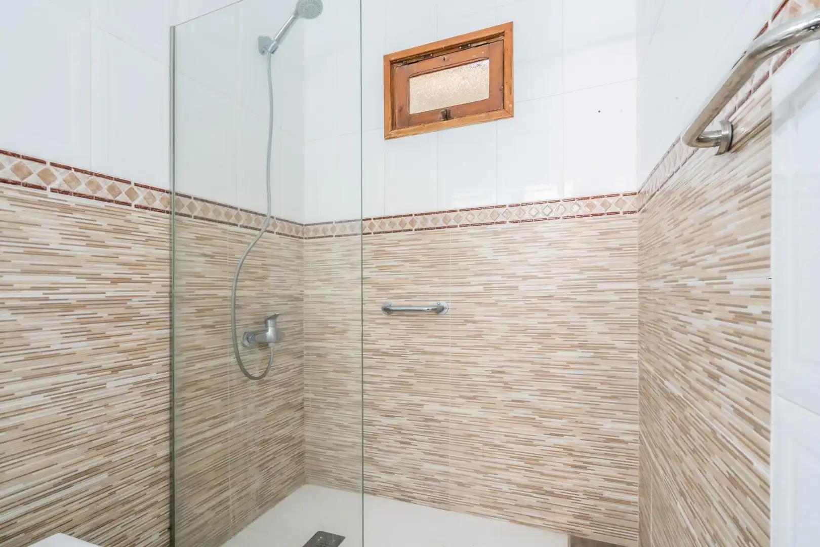 Baño de Casa adosada en venta en Guía de Isora con Jardín privado y Terraza