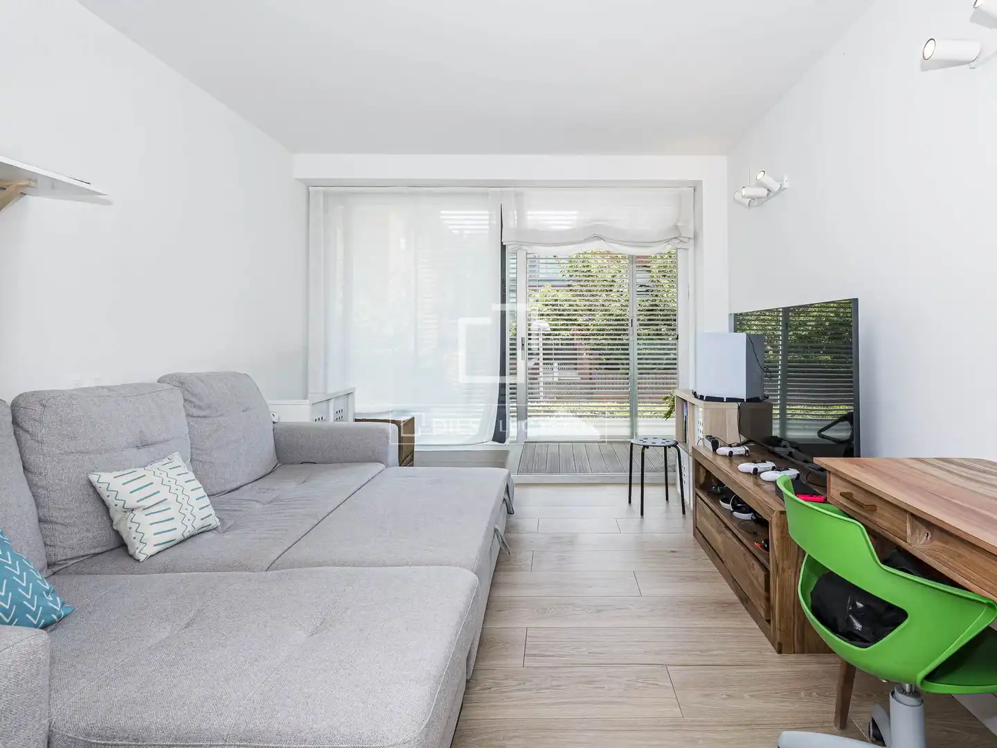 Sala d'estar de Pis en venda en Sant Cugat del Vallès amb Aire condicionat, Calefacció i Terrassa