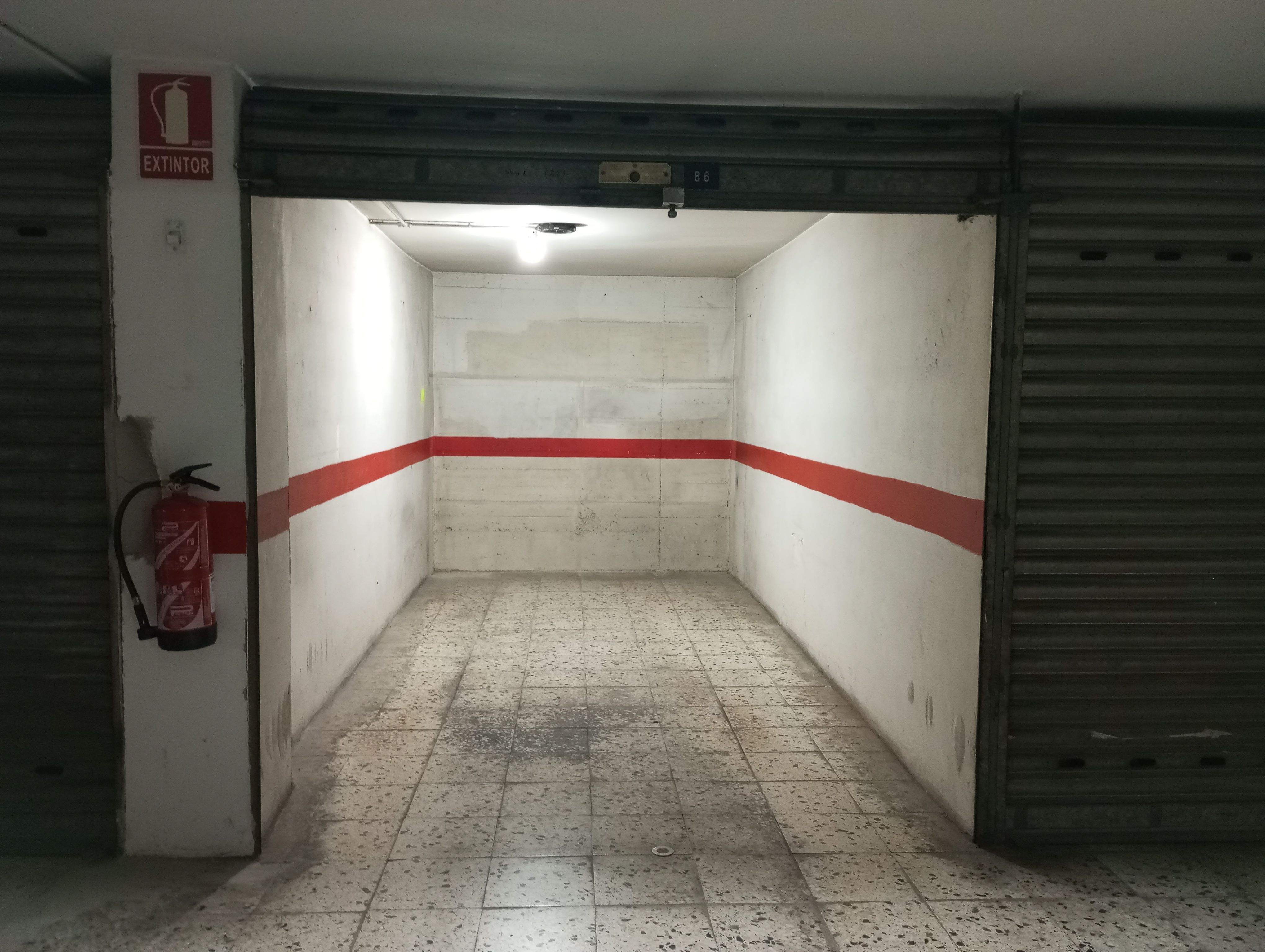 Aparcament de Garatge en venda en Girona Capital
