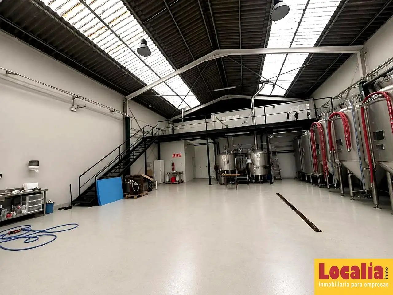Industrial building for sale in Maliaño