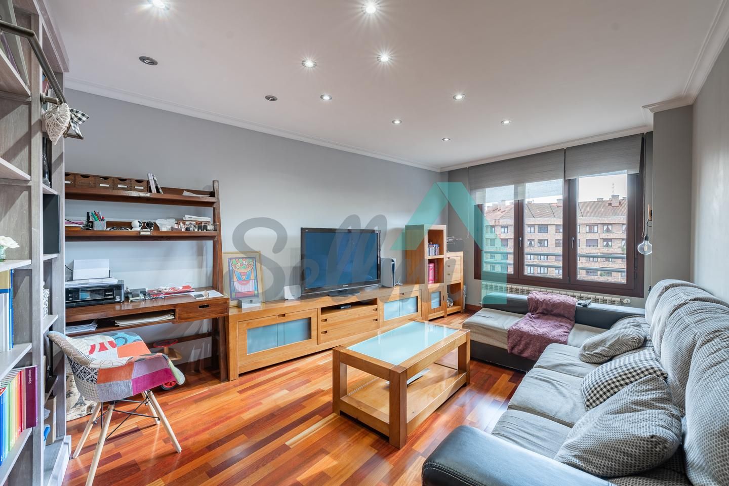 Sala de estar de Piso en venta en Gijón  con Calefacción, Parquet y Trastero