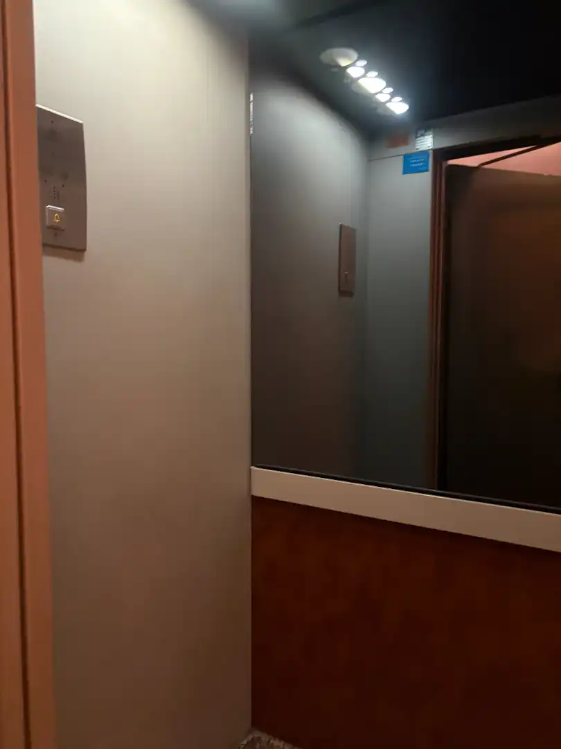 Flat for sale in Plasencia  with Air Conditioner, Heating and Furnished