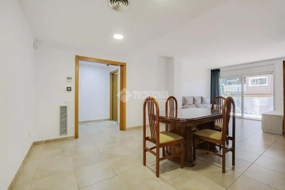 Piso con terraza en venta en Can Mas, imagen 9
