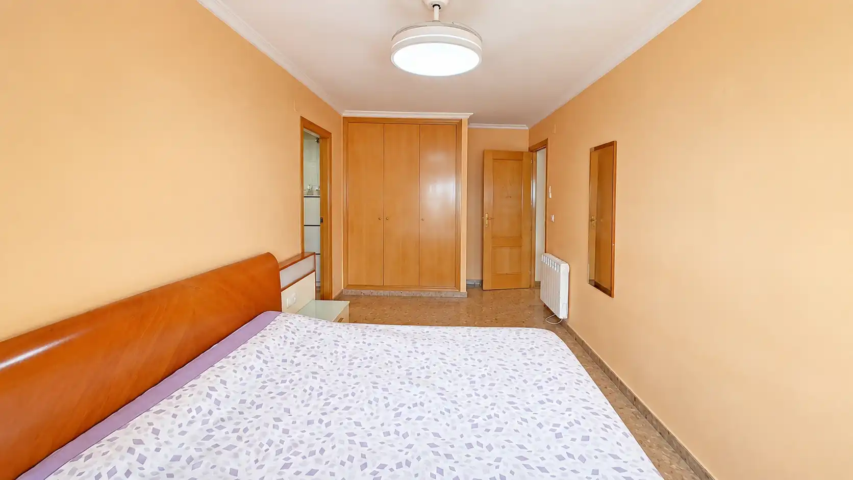Habitación de Piso en venta en Cheste con Calefacción y Balcón