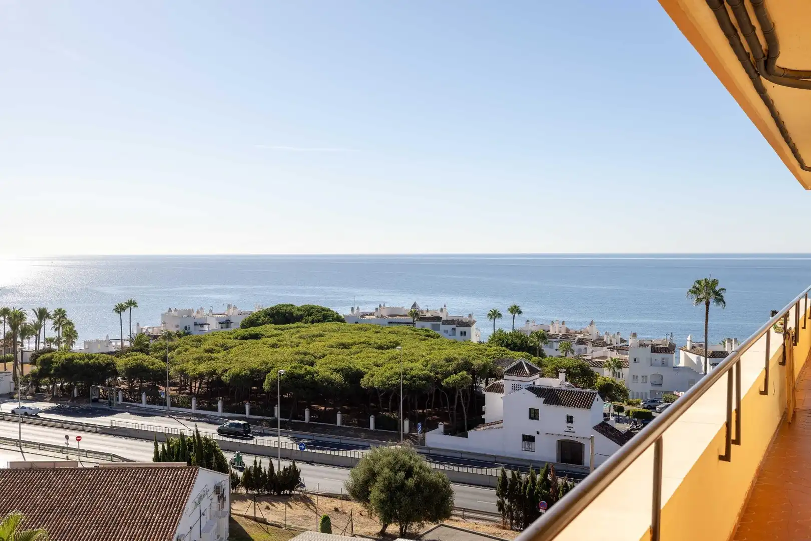 Außenansicht von Wohnung zum Verkauf in Mijas mit Privatgarten und Gemeinschaftspool
