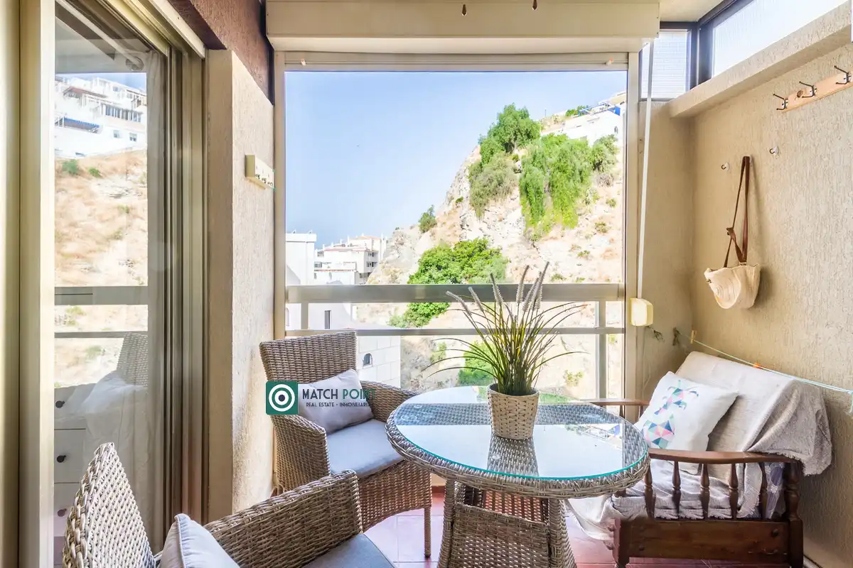 Terraza de Apartamento de alquiler en Almuñécar con Amueblado