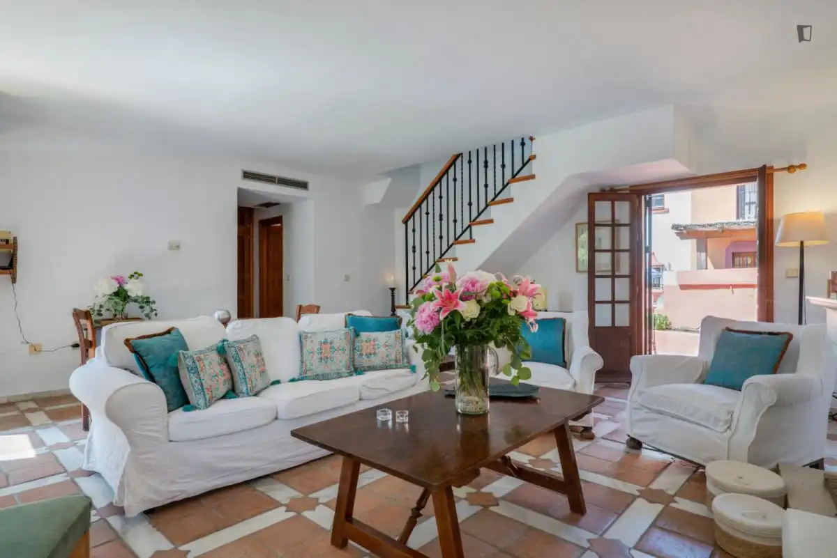 Casa o xalet de lloguer a Guadalmina Baja