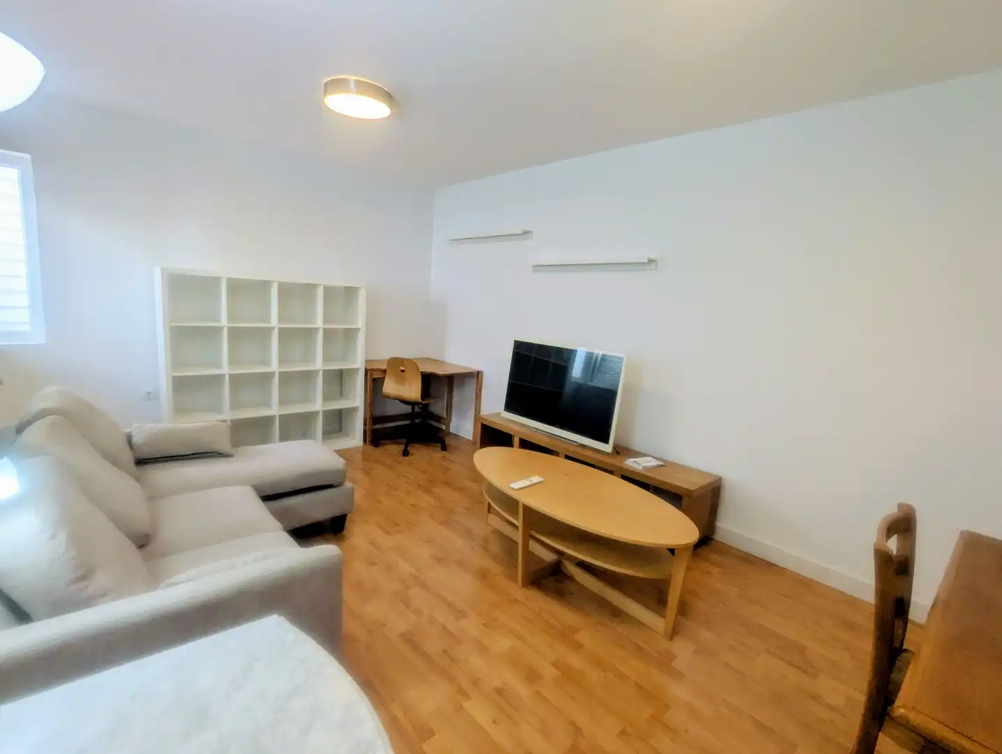 Sala d'estar de Pis en venda en Jerez de la Frontera amb Aire condicionat i Moblat