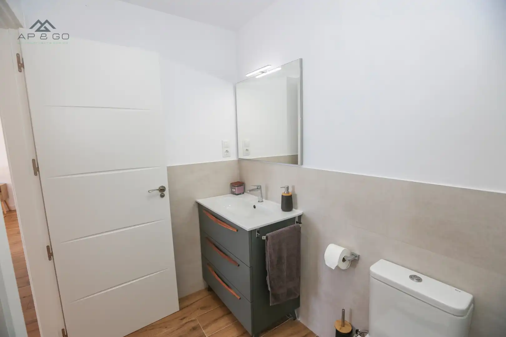 Bany de Casa o xalet de lloguer en Almuñécar amb Aire condicionat, Jardí privat i Terrassa