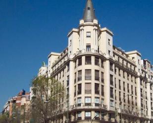 Vista exterior de Estudi de lloguer en  Madrid Capital amb Aire condicionat, Calefacció i Moblat