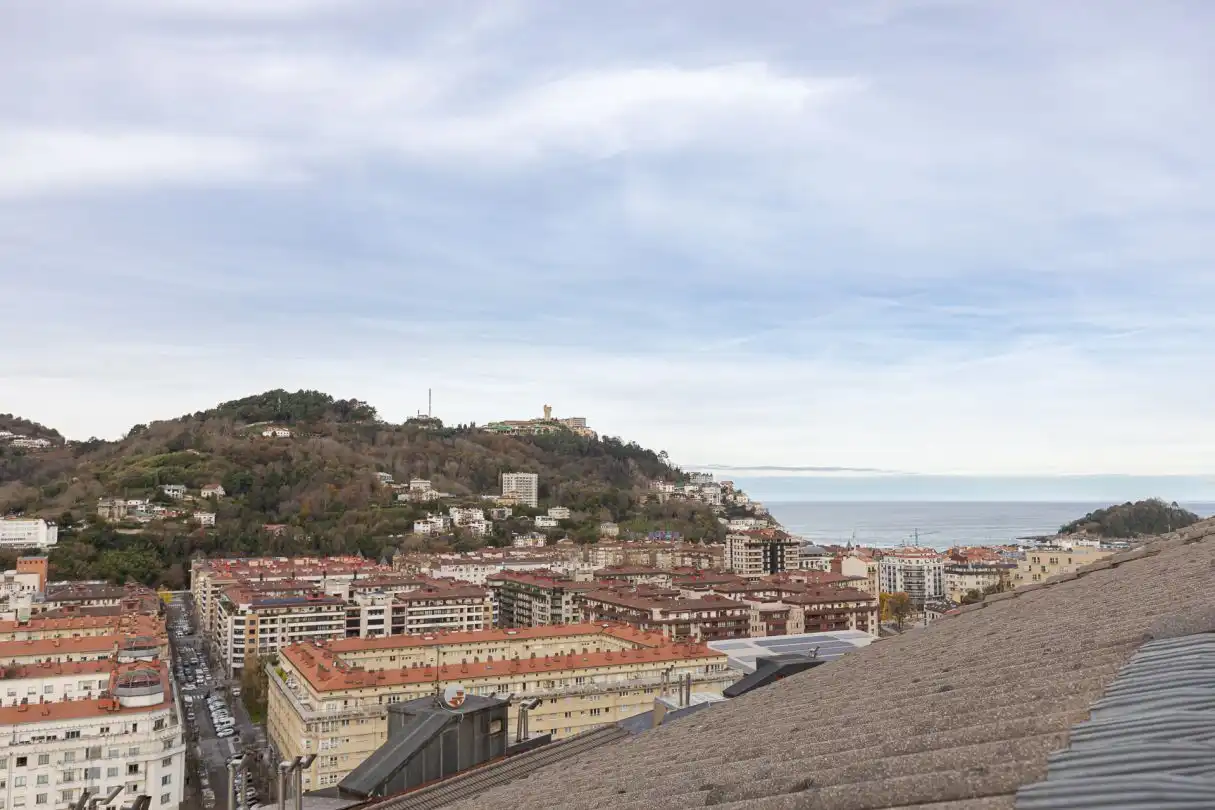 Piso de alquiler en Aizkorri Kalea, Antiguo