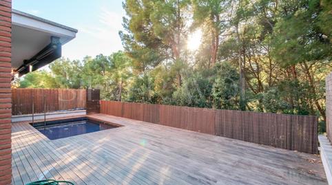 Foto 3 de Casa adosada en venda a Carrer Serra del Lladre, Les Botigues de Sitges, Barcelona