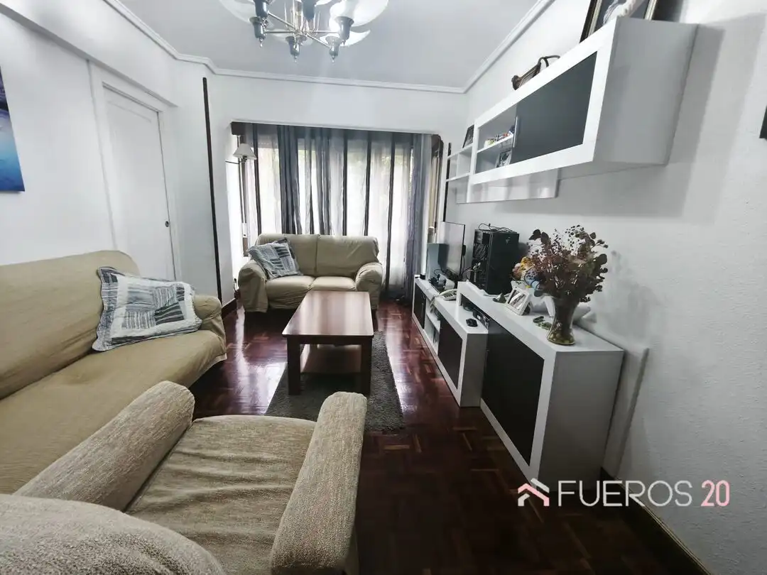 Living room of Flat for sale in Barakaldo   with Heating and Terrace