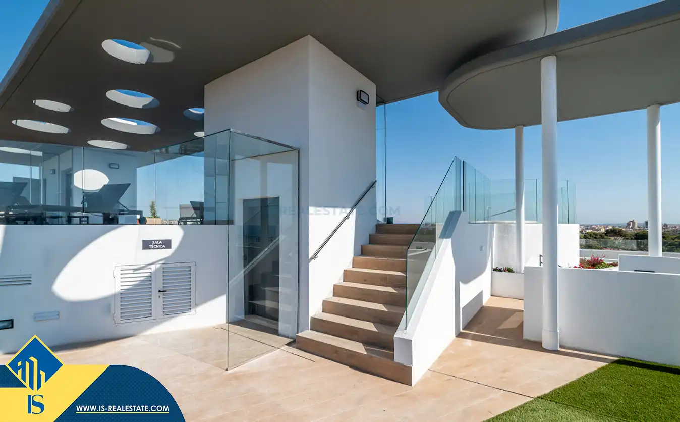 Apartament amb piscina en venda a Playa del Acequión, Náufragos y Rocío del Mar, imagen 2